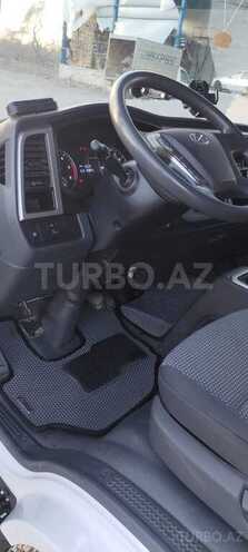 Hyundai Mighty EX6-2