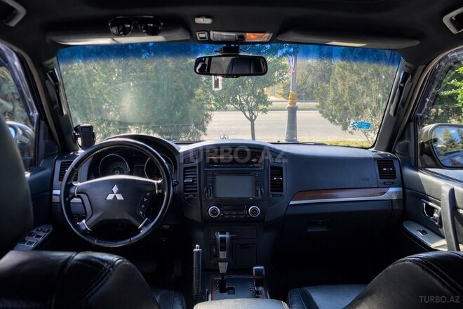 Mitsubishi Pajero 2007, 260,000 km - 3.0 l - Bakı