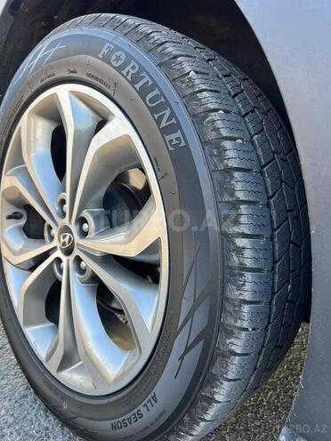 Hyundai Santa Fe 2013, 242,000 km - 2.0 l - Bakı