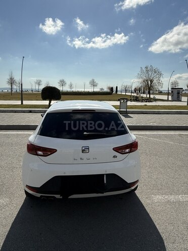 SEAT Leon-16