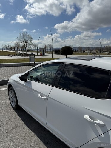 SEAT Leon-5