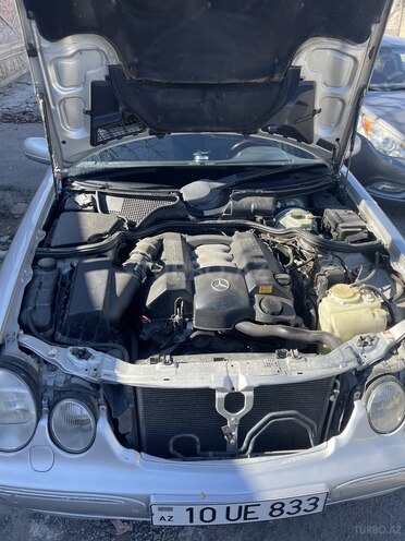 Mercedes E 320 2000, 427,000 km - 3.2 l - Bərdə