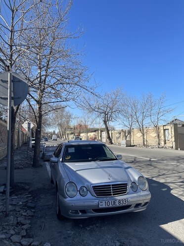 Mercedes E 320 2000, 427,000 km - 3.2 l - Bərdə