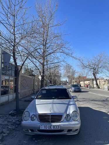 Mercedes E 320 2000, 427,000 km - 3.2 l - Bərdə