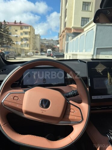 Changan  2025, 12,000 km - 1.5 l - Bakı