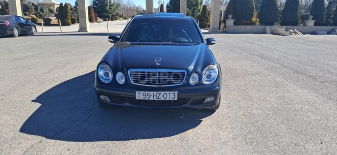 Mercedes E 220 2002, 310,000 km - 2.2 l - Bərdə