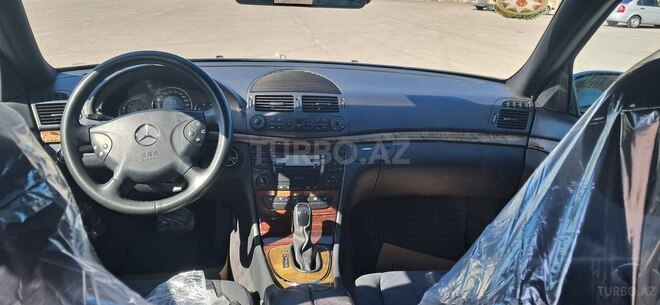 Mercedes E 220 2002, 310,000 km - 2.2 l - Bərdə