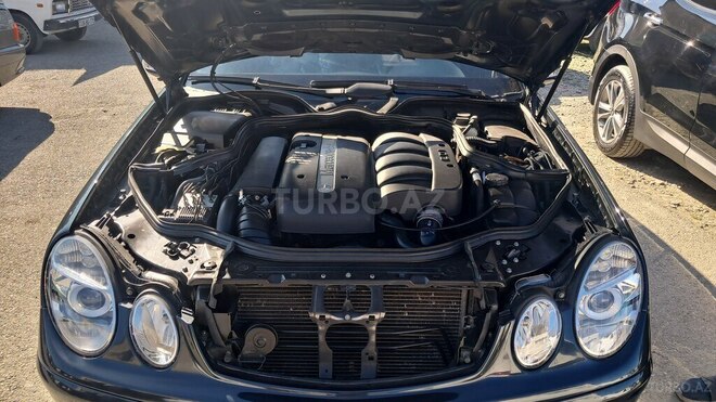 Mercedes E 220 2002, 310,000 km - 2.2 l - Bərdə