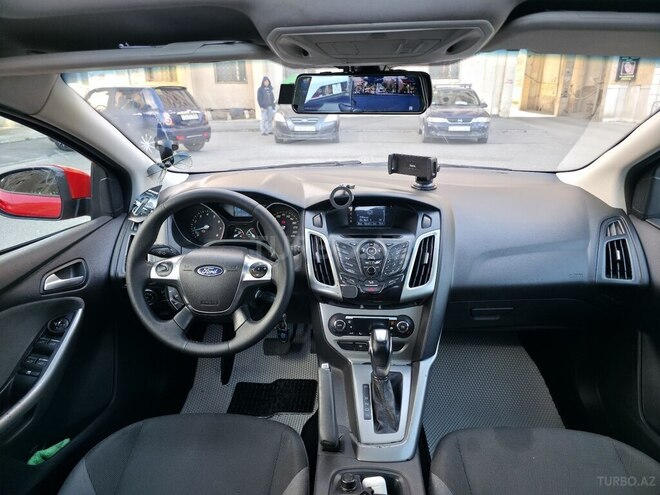 Ford Focus 2013, 221,000 km - 1.6 л - Sumqayıt