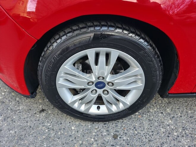 Ford Focus 2013, 221,000 km - 1.6 л - Sumqayıt