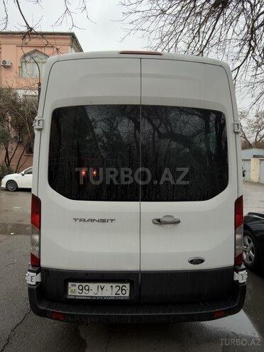Ford Transit-2