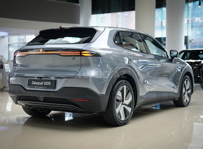 Changan Deepal S05-5