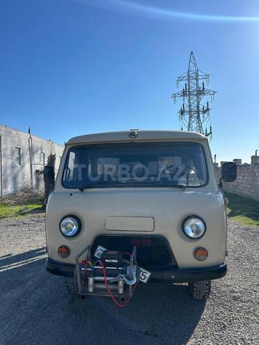 UAZ 452-1