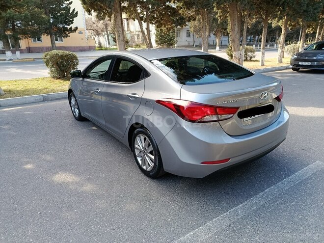Hyundai Elantra 2015, 100,900 km - 1.6 l - Sumqayıt