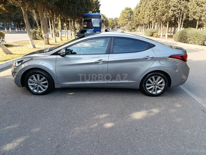 Hyundai Elantra 2015, 100,900 km - 1.6 l - Sumqayıt
