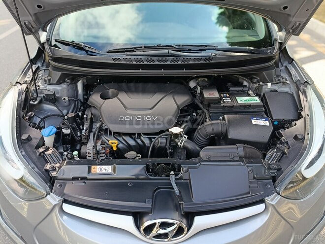 Hyundai Elantra 2015, 100,900 km - 1.6 l - Sumqayıt