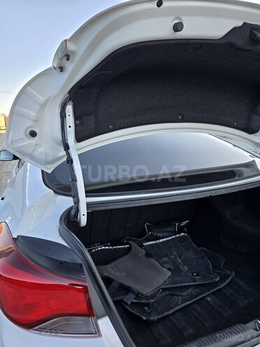 Hyundai Avante 2014, 214,000 km - 1.6 l - Bakı