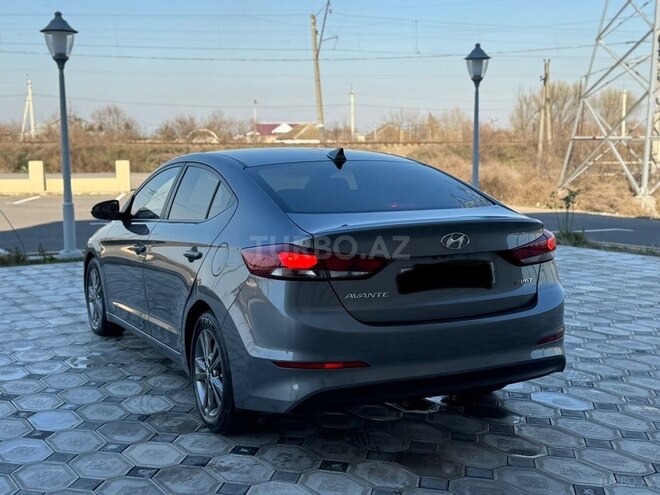 Hyundai Avante 2016, 177,000 km - 1.6 l - Bakı