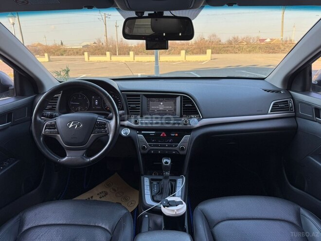 Hyundai Avante 2016, 177,000 km - 1.6 l - Bakı