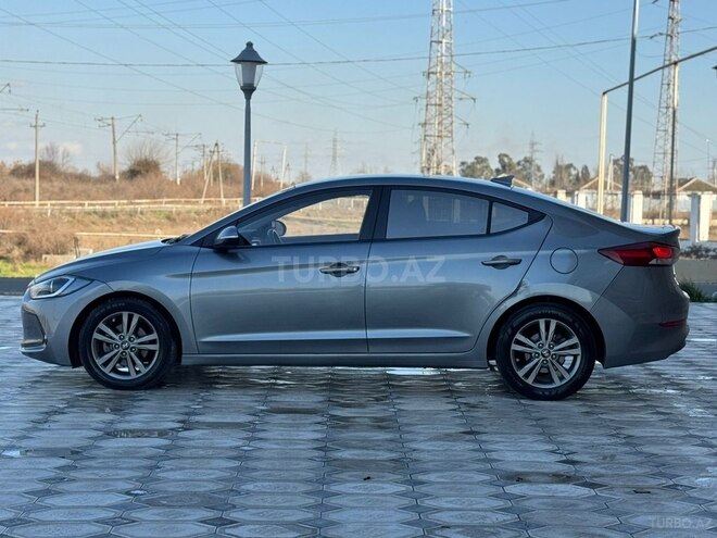 Hyundai Avante 2016, 177,000 km - 1.6 l - Bakı