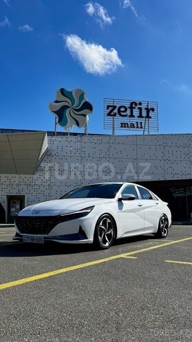 Hyundai Elantra 2023, 48,325 km - 1.6 l - Bakı