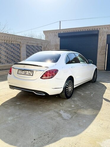 Mercedes C 220 d 2015, 193,000 km - 2.1 л - Bakı
