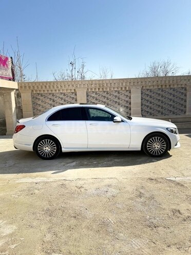 Mercedes C 220 d 2015, 193,000 km - 2.1 л - Bakı