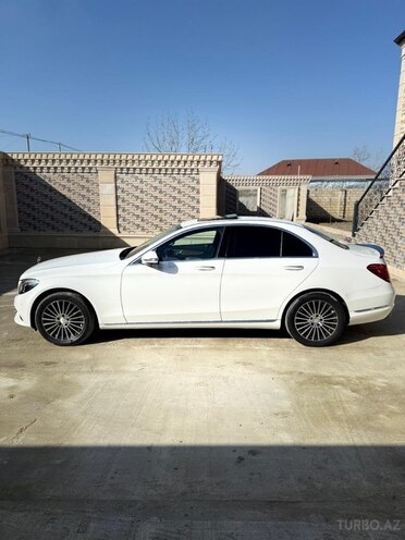 Mercedes C 220 d 2015, 193,000 km - 2.1 л - Bakı