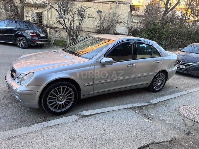 Mercedes C 240 2001, 390,000 km - 2.6 л - Bakı
