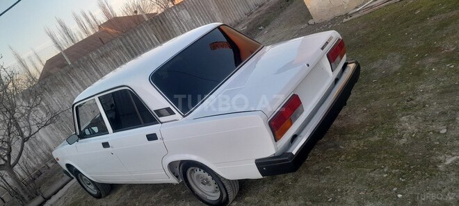 LADA (VAZ) 2107-5