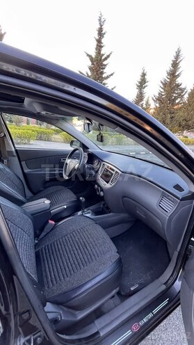 Kia Rio 2007, 210,000 km - 1.6 l - Şəki