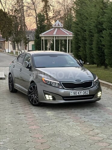 Kia Optima-1