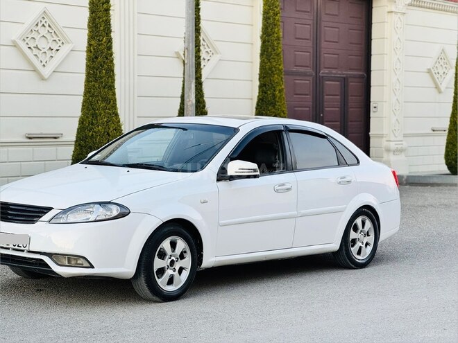 Daewoo Gentra 2014, 240,000 km - 1.5 l - Bakı