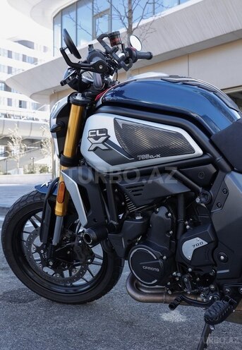 CFMOTO 700 CL-X Heritage 2022, 7,916 km - 0.7 l - Bakı