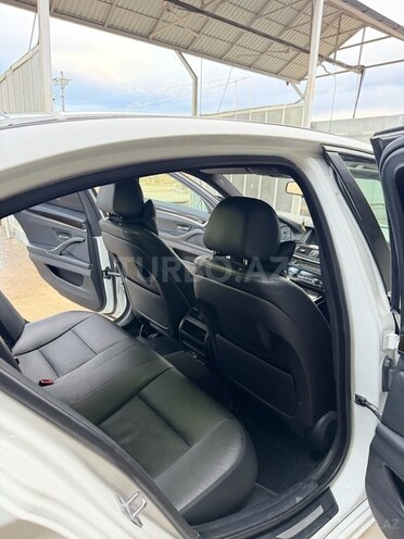 BMW 528 2014, 187,000 km - 2.0 l - Şəmkir