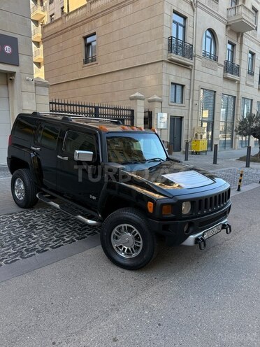 Hummer H3-8
