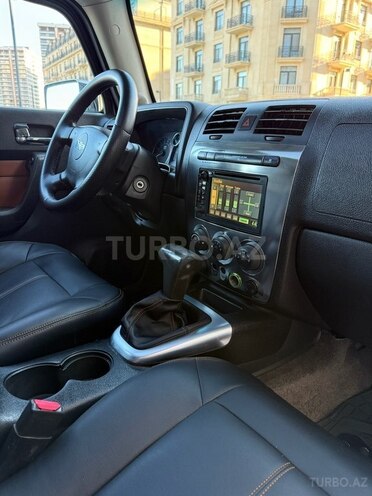 Hummer H3-18