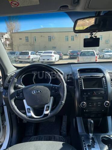 Kia Sorento-9