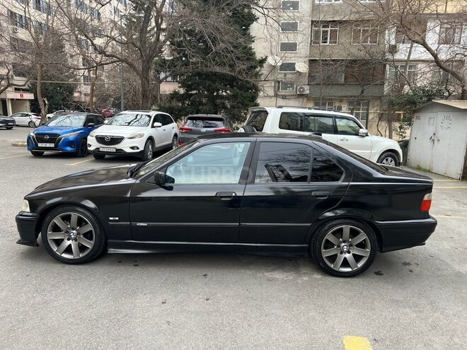 BMW 318-14