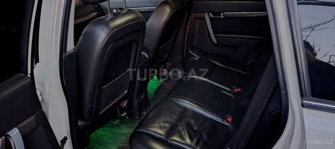 Chevrolet Captiva-12