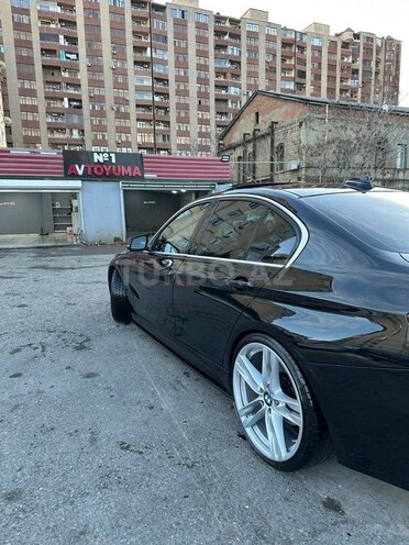 BMW 330 2016, 200,000 km - 2.0 l - Bakı
