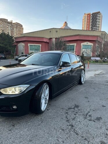 BMW 330 2016, 200,000 km - 2.0 l - Bakı