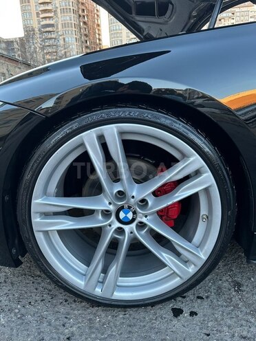 BMW 330 2016, 200,000 km - 2.0 l - Bakı