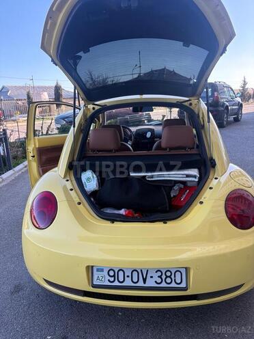 Volkswagen Beetle-12