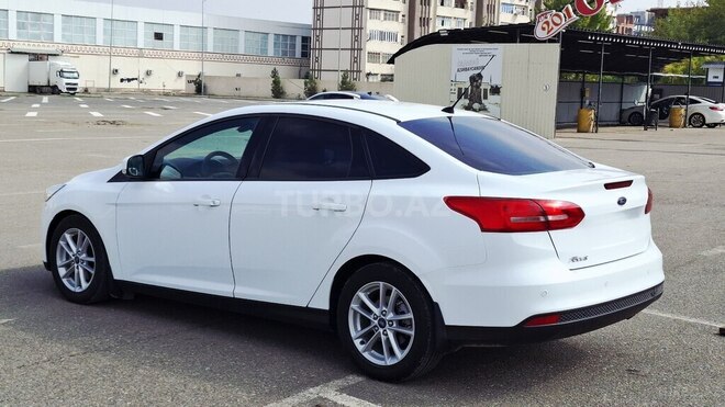 Ford Focus 2015, 107,000 km - 1.6 l - Gəncə