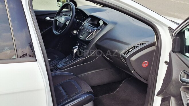 Ford Focus 2015, 107,000 km - 1.6 l - Gəncə