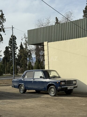 LADA (VAZ) 2107-4