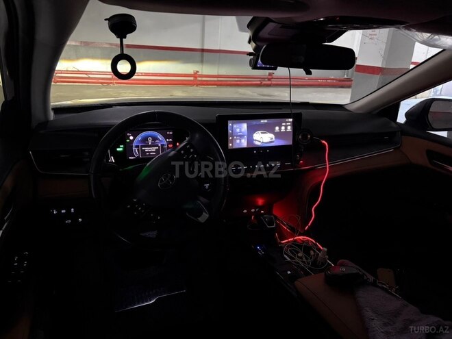 Toyota Camry 2024, 11,400 km - 2.0 l - Bakı