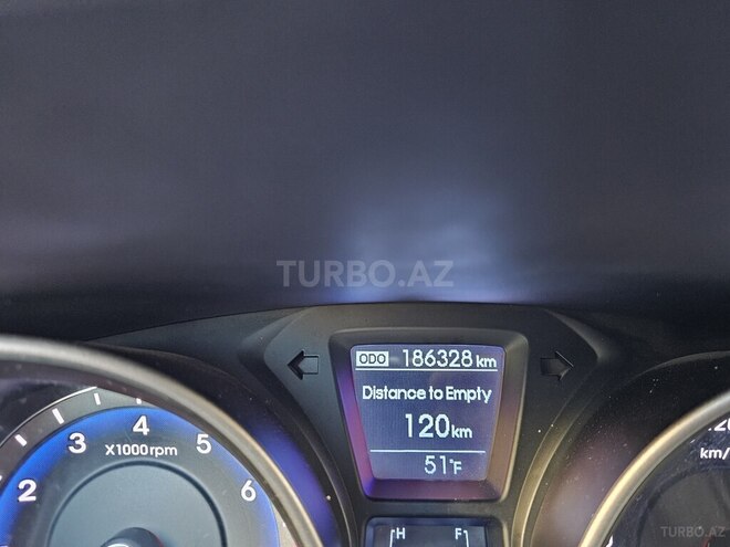 Hyundai i30-8