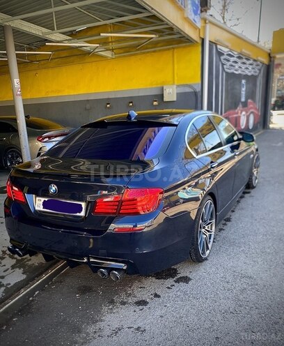 BMW 528 2015, 297,729 km - 2.0 l - Gəncə